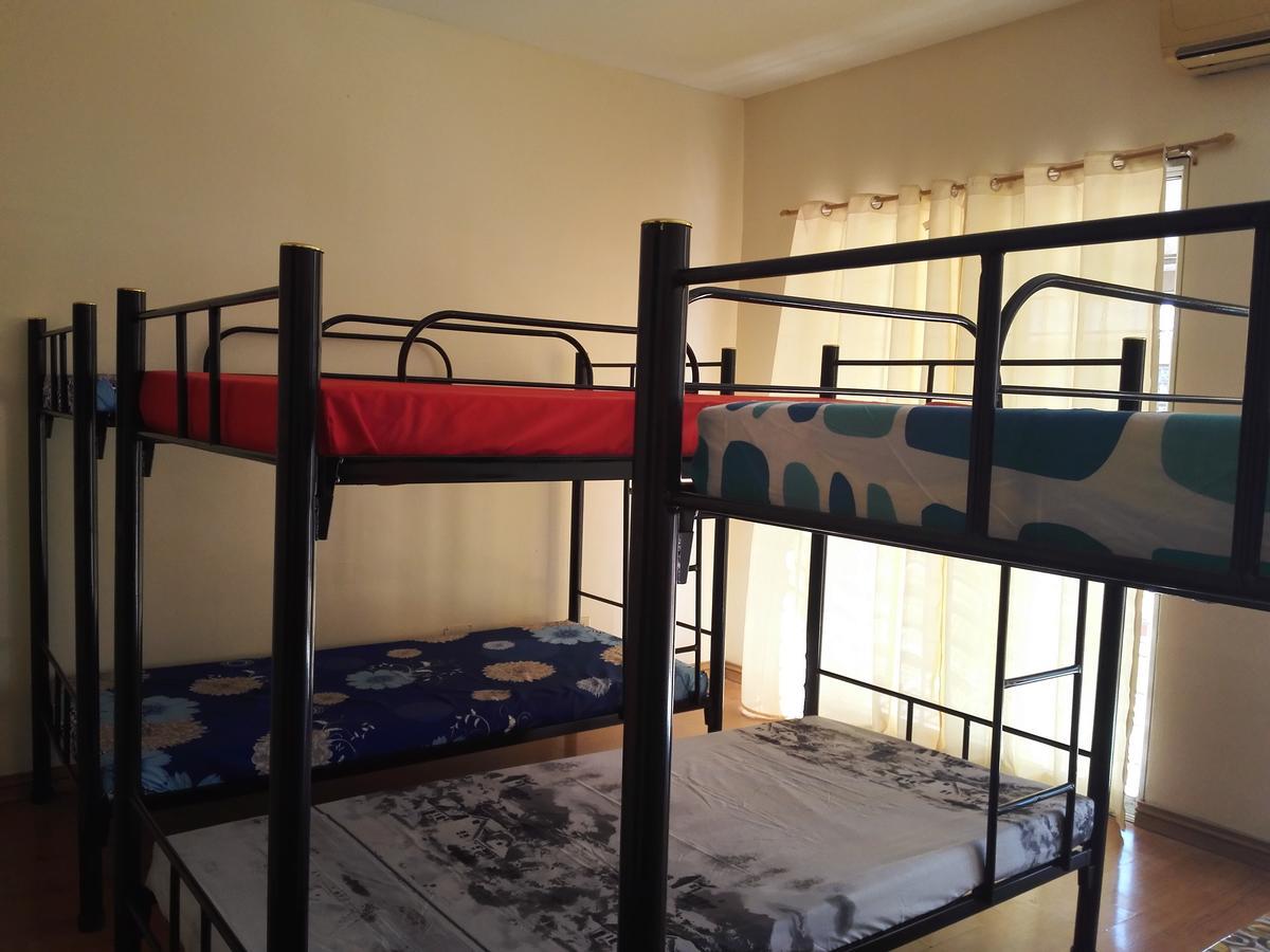 Paranaque City Happy To Mingle Airport Hostel Manila מראה חיצוני תמונה