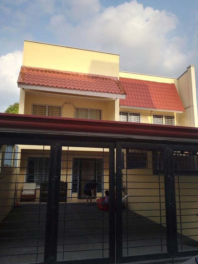 Paranaque City Happy To Mingle Airport Hostel Manila מראה חיצוני תמונה